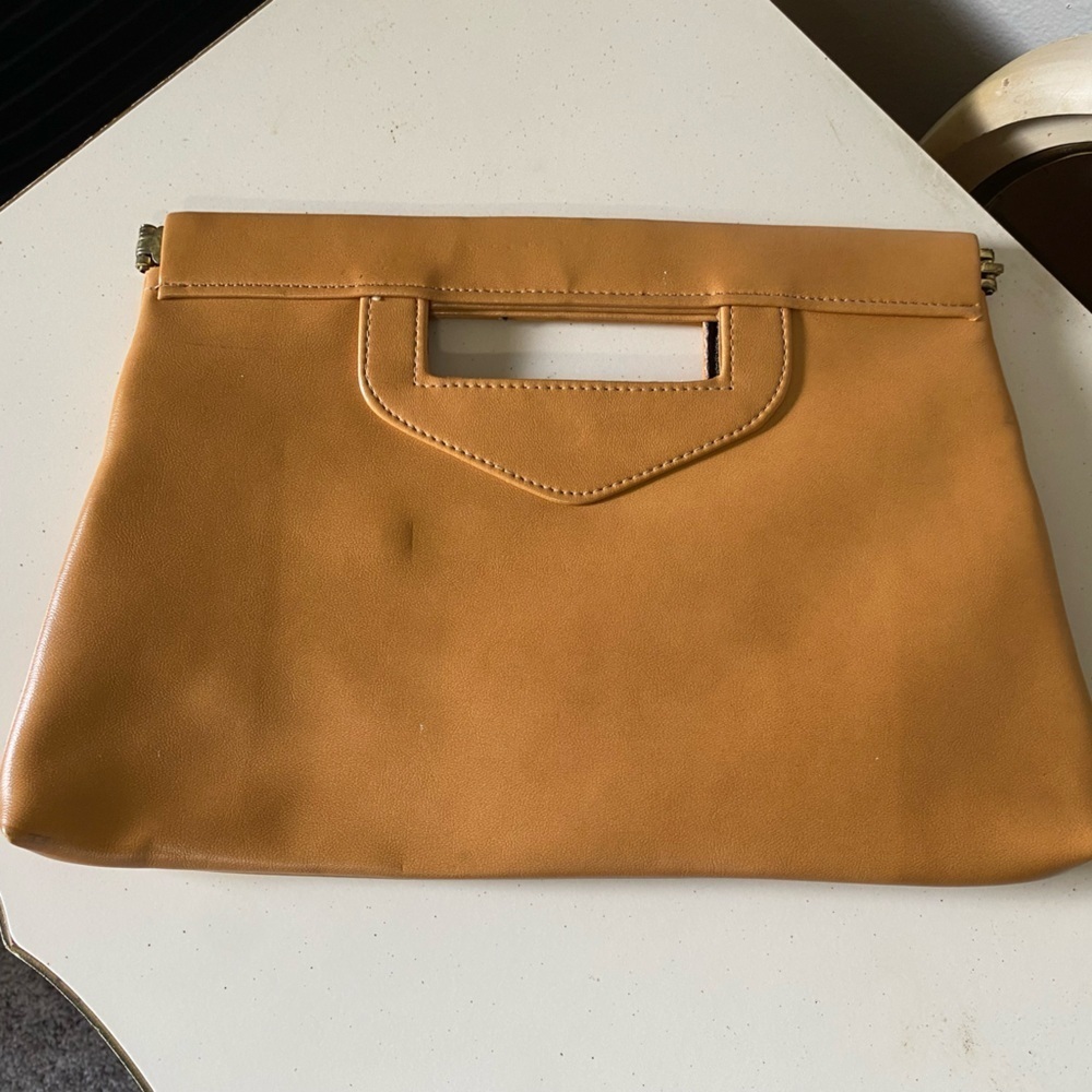 Elegant Tan Women's Clutch - Picture 4 of 5